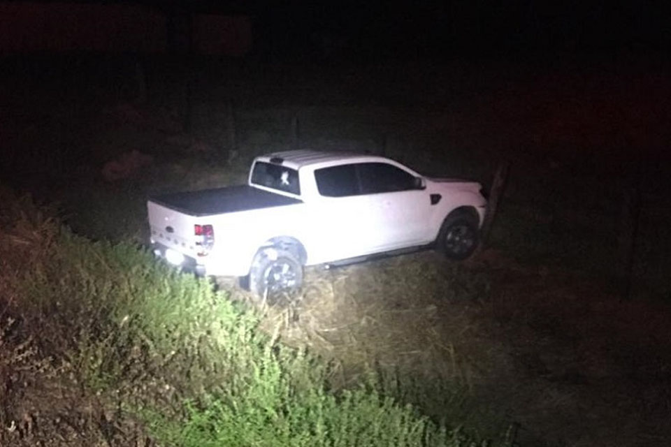  Após render e amarrar família, assaltante foge levando Ranger e objetos de valor