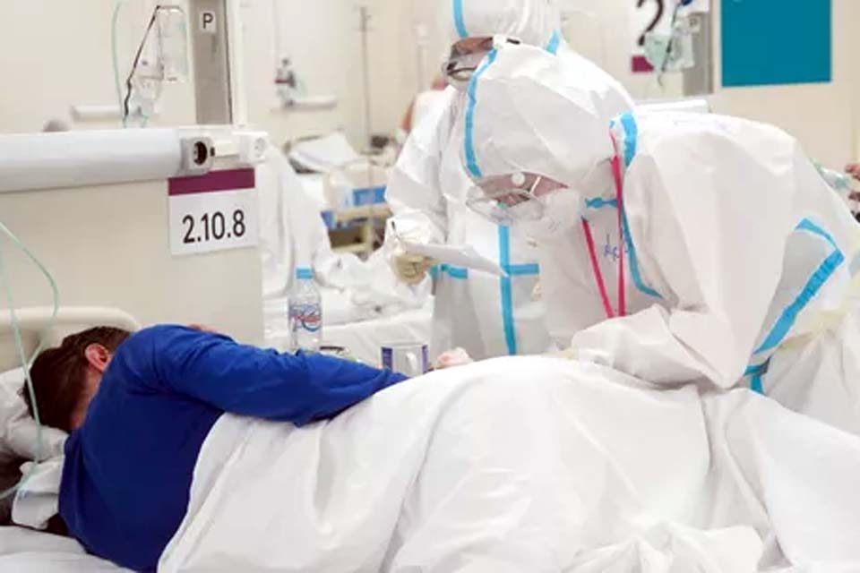 Rússia revisa dados de Covid e divulga número de mortes três vezes maior