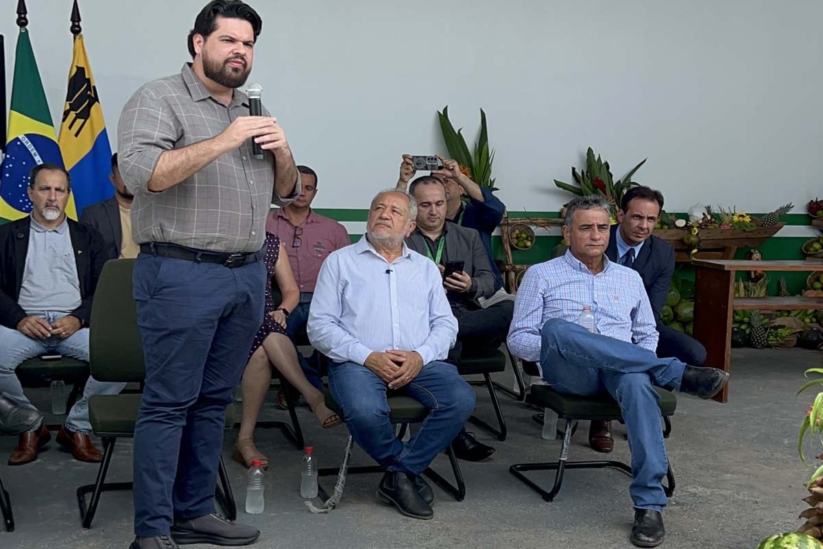 Jean Oliveira destaca trabalho dos servidores da Emater durante reinauguração em Porto Velho