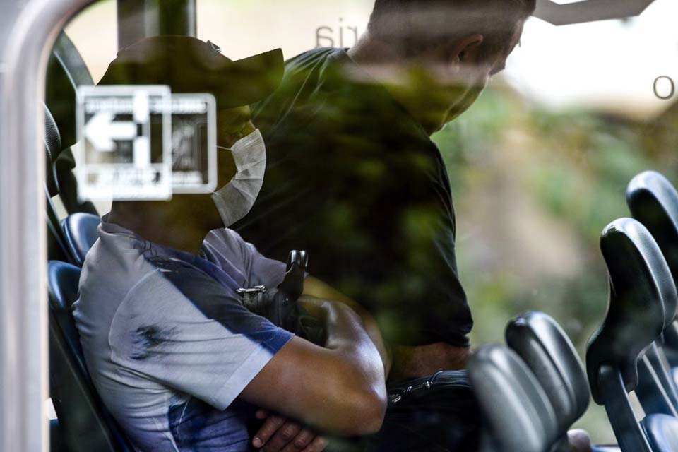 Em Brasília, quem não usar máscara será multado a partir de hoje