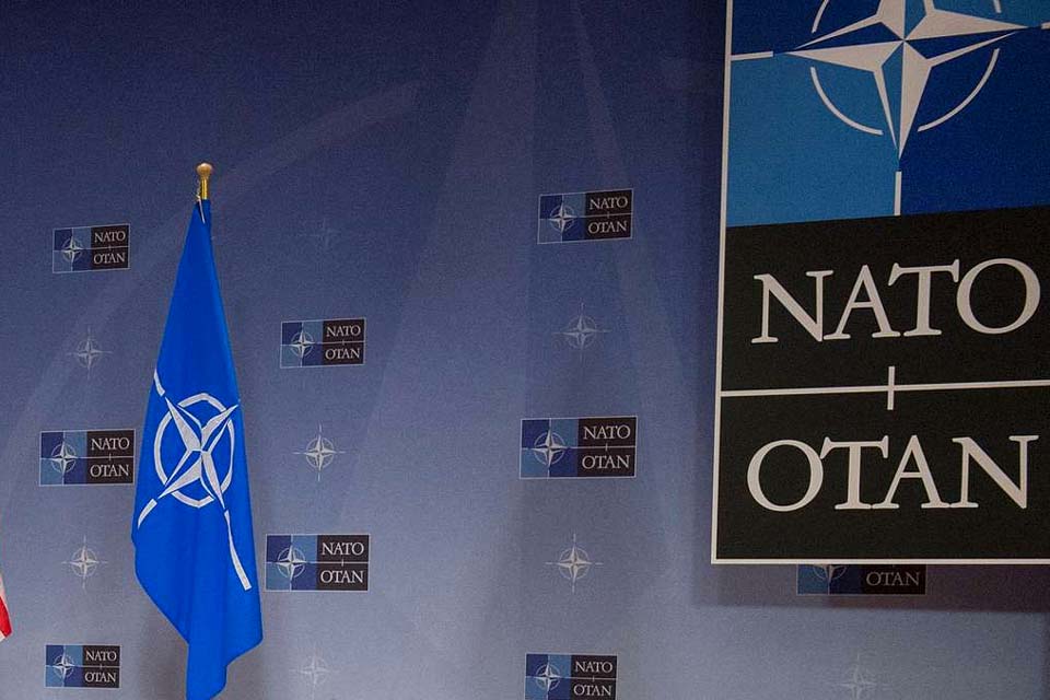 Otan critica Rússia por retórica “perigosa e irresponsável” em relação a armas nucleares