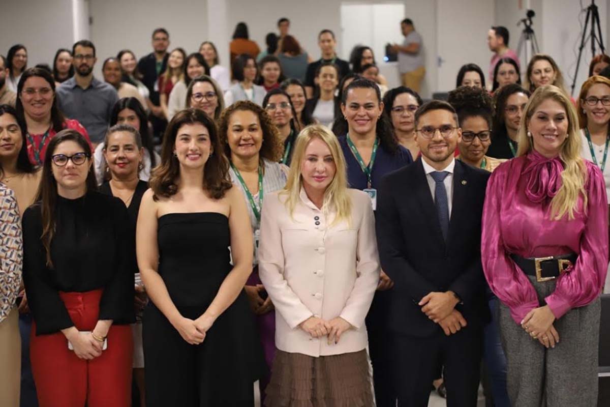 Ieda Chaves defende mais mulheres nos espaços de poder em encontro na DPE-RO