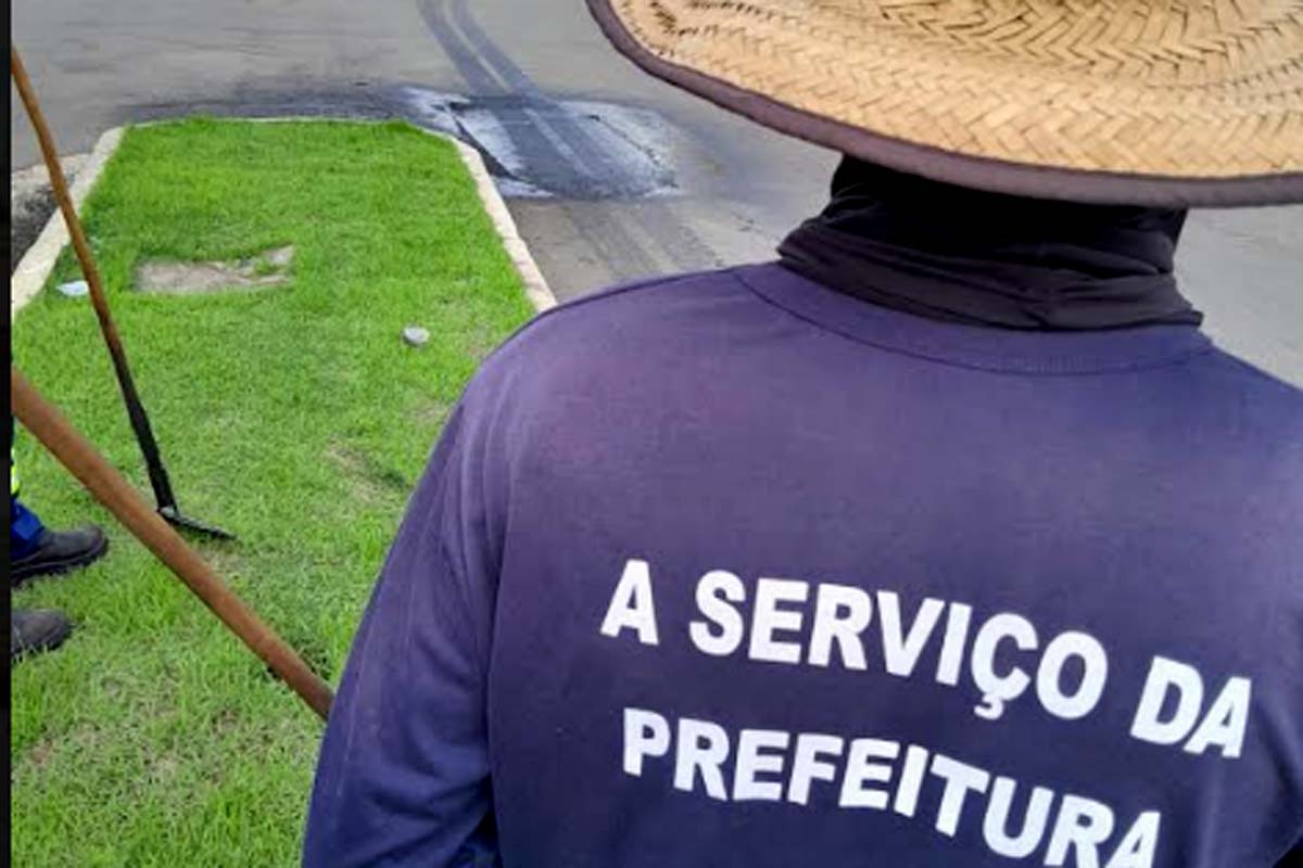 Semosp realiza Operação Tapa-Buracos na Avenida 6 de Maio