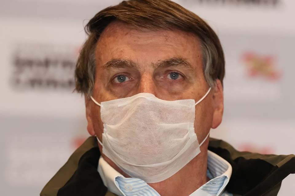 Presidente Jair Bolsonaro testa positivo novamente para o Covid-19