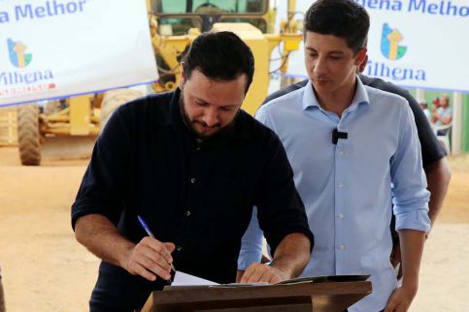 Prefeitura de Vilhena assina ordem de serviço para asfalto no Cristo Rei e Setor 17