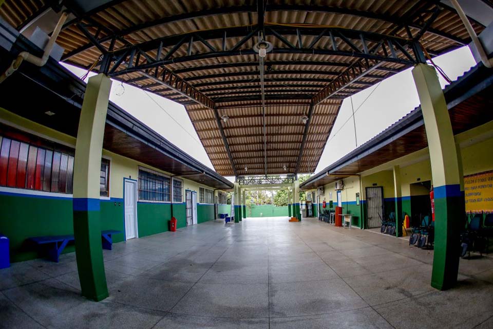 Governo de Rondônia investe quase R$ 33 milhões em obras de infraestrutura das escolas estaduais