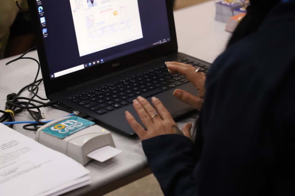 Prefeitura de Porto Velho facilita emissão do ComCard ‘Melhor Idade’ e garante gratuidade no transporte coletivo aos idosos