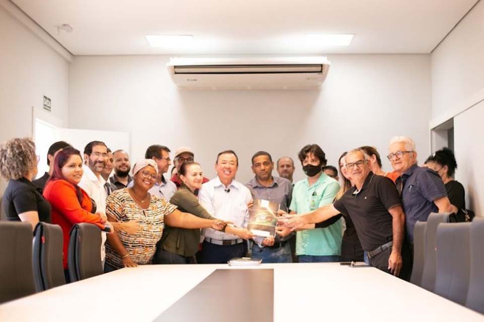 R$ 3,5 milhões: vereadores aprovam por unanimidade projetos da Prefeitura 