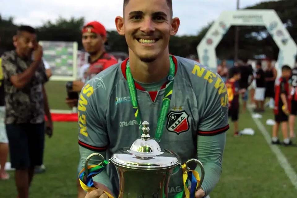 Goleiro Rodrigo ressalta que é preciso concentração para avançar de fase: “Quem quiser chegar às finais precisa estar muito concentrado”