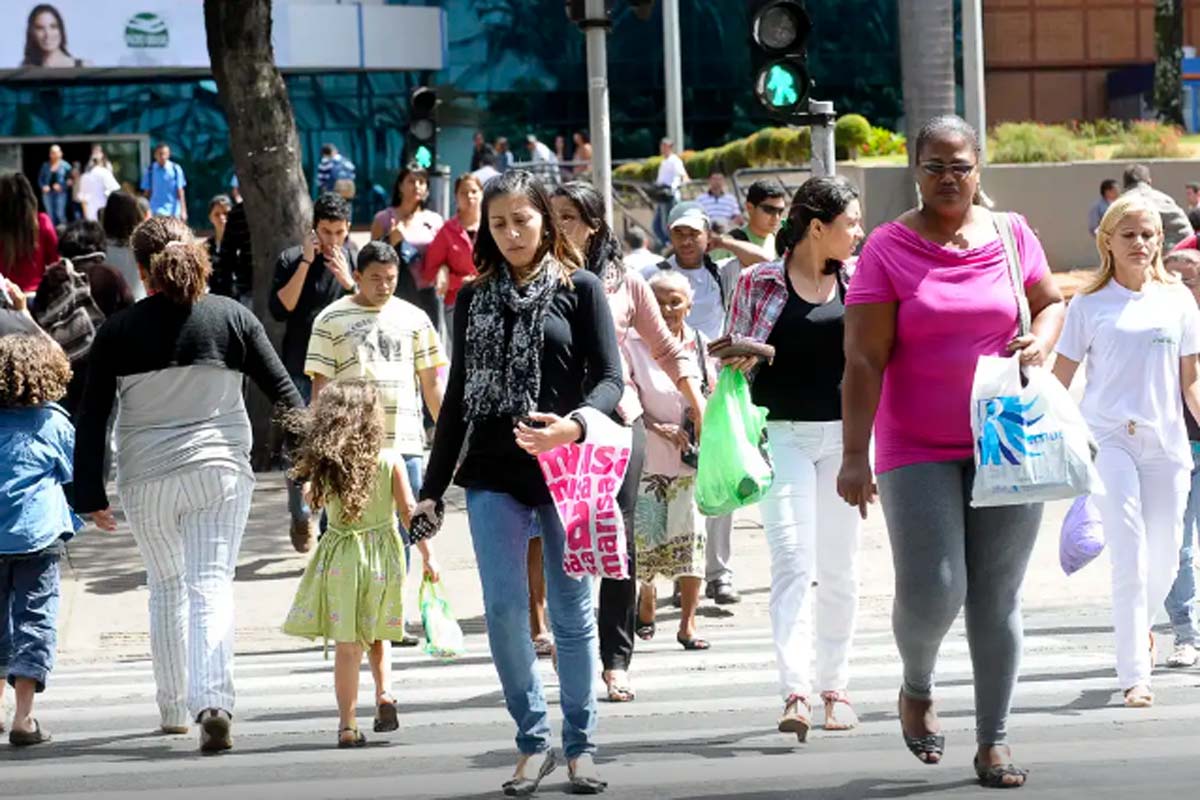 Desemprego no 1º trimestre é de 6,1%, o menor já registrado no período