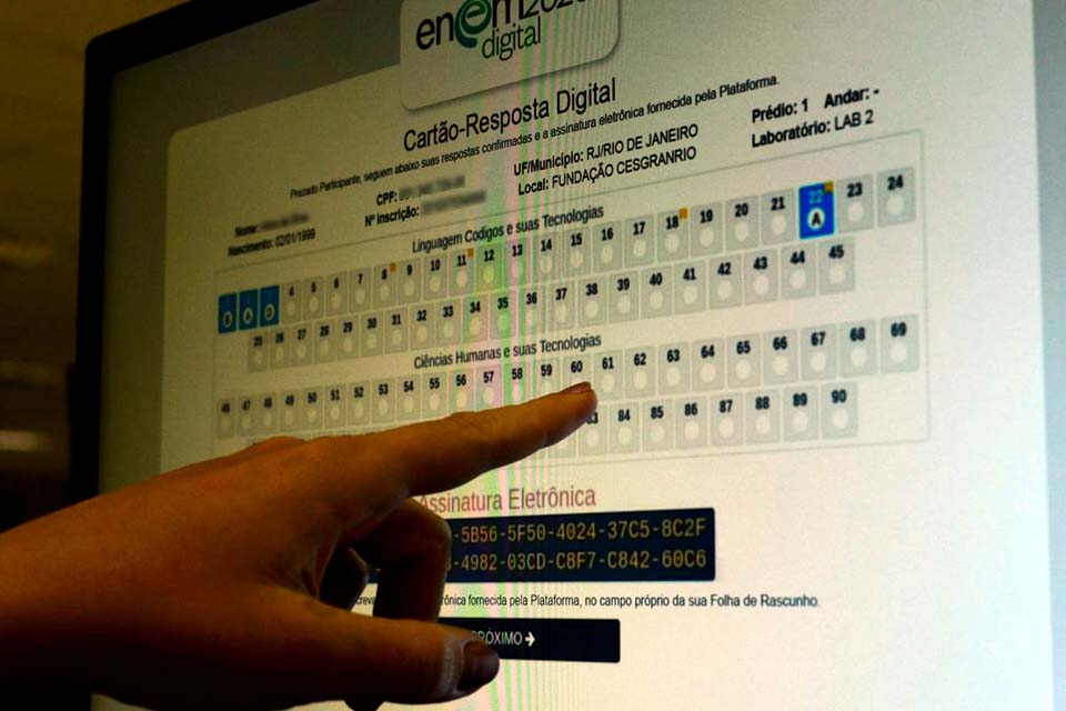 Manuel Palácios, presidente do Inep, anuncia cancelamento do Enem Digital