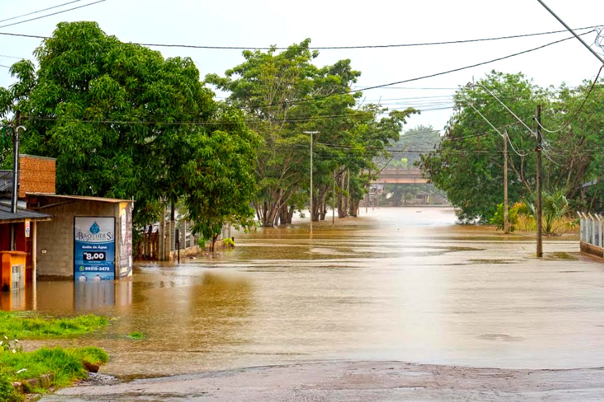 Defesa Civil alerta para risco de alagamentos neste fim de semana 