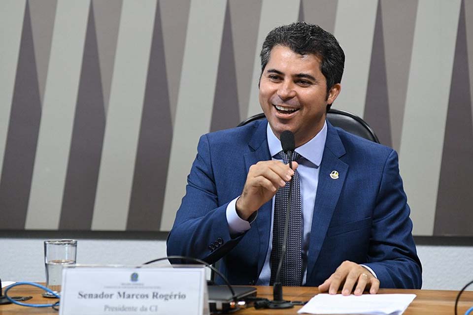 Governo Bolsonaro pretende anunciar líder do Senado até quinta; Marcos Rogério, de Rondônia, é o mais cotado