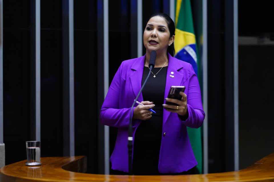 Deputada Cristiane Lopes solicita convocação urgente de aprovados no Concurso do DEPEN 2020