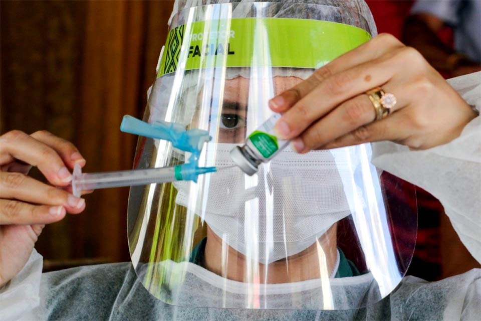 Brasil está bem posicionado para acesso a vacinas de covid-19