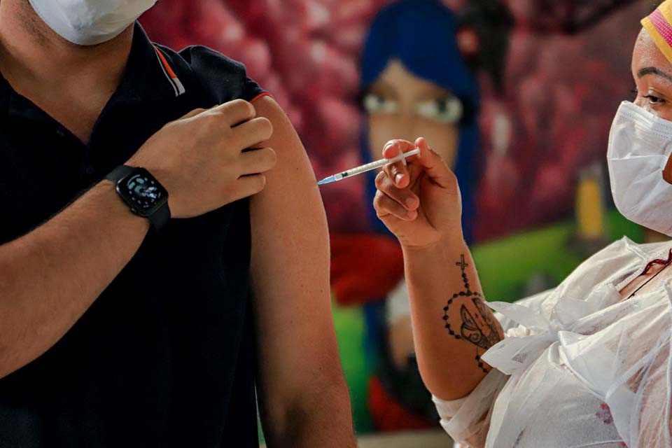 Profissionais de saúde de clínicas e consultórios particulares em Porto Velho serão vacinados