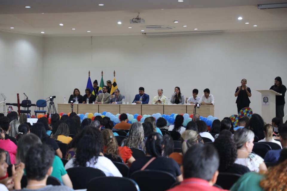 Promoção do conhecimento é destacada no 1º Simpósio sobre Transtorno do Espectro Autista