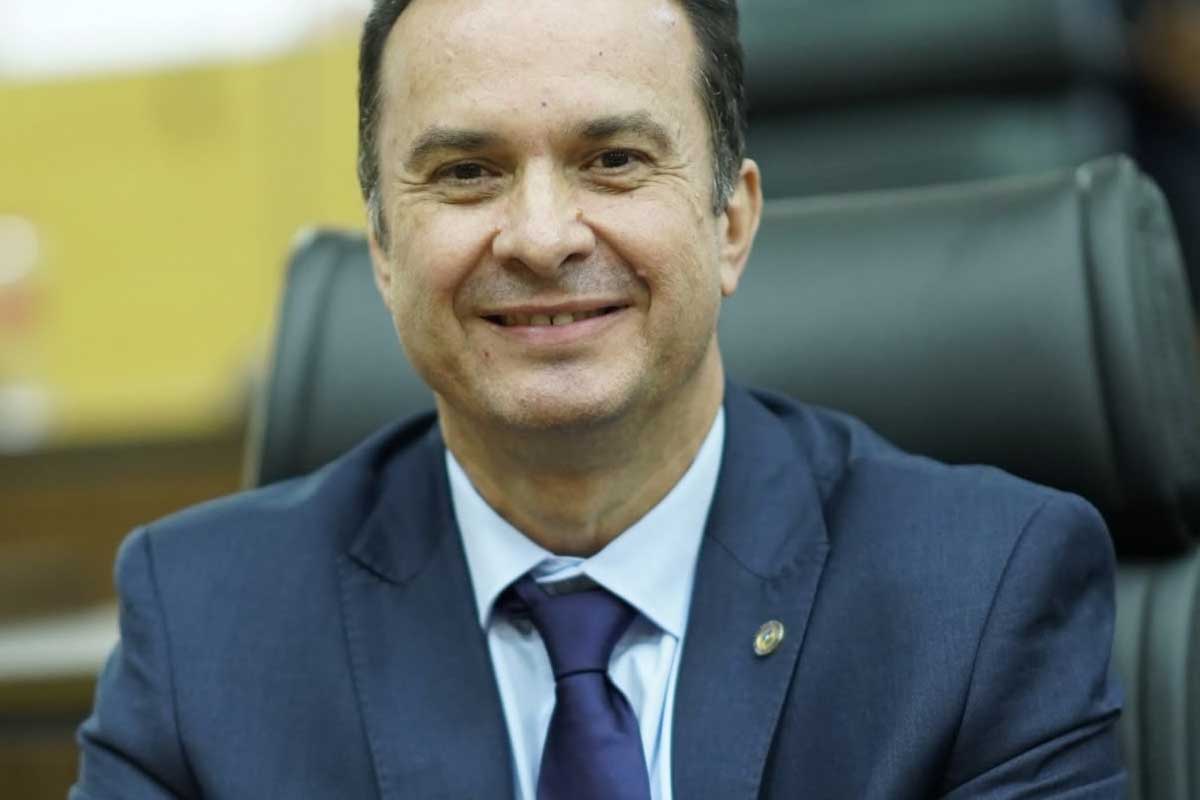 Da saúde à educação, leis de Dr. Luís do Hospital trazem benefícios aos rondonienses
