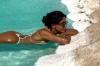 Anitta mostra férias no Egito e denuncia lixo às margens dos Lagos de Sal de Siwa