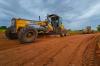Trecho de 32 km na RO-135 entre a BR-429 e o município de Castanheiras recebe serviços de revestimento primário