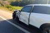 Motorista fica gravemente ferido após colisão entre carro e carreta na BR-364