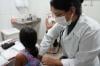 Médica orienta sobre os principais cuidados durante a estiagem, enquanto a Prefeitura reforça o atendimento nas unidades de saúde 