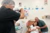 Hospital de Base inicia projeto “Amor em Fotos” e recém-nascidos internados recebem ensaios fotográficos afetivos