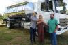 Ieda Chaves entrega caminhão-tanque para fortalecer produção leiteira em Ouro Preto do Oeste