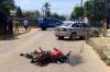Motociclista fica ferido em acidente envolvendo três veículos