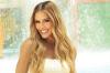 Deborah Secco posa de maiô e recebe elogio: “Ainda mais linda”
