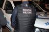 Troca de tiros entre facções termina com homem preso e arma artesanal apreendida
