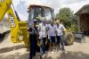 Deputado Ezequiel Neiva participa da entrega de retroescavadeira para fortalecer o atendimento ao produtor rural em Theobroma