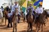 Cavalgada da ExpoAgro Rodeio movimenta Cerejeiras com a presença de Ezequiel e Wiveslando Neiva