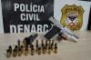 Denarc prende homem com pistola durante operação na leste