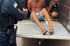 Polícia Militar prende dupla acusada de tráfico drogas na zona leste