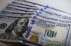 Dólar fecha estável, mas acumula queda de 1,82% em julho