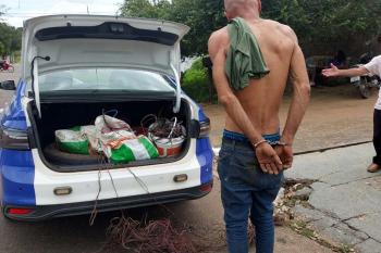 Suspeito conhecido como “Capacete” é preso após furtar e queimar fios