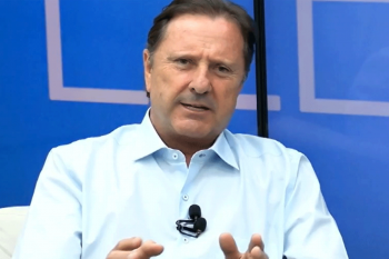 Acir critica pena de Bolsonaro, admite anistia e defende que Senado analise impeachment de ministros do STF