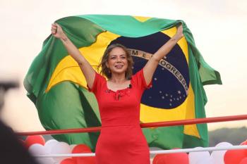 Candidata ao Senado, Luciana se concentra na capital na reta final e diz que confia no 'DataPovo'
