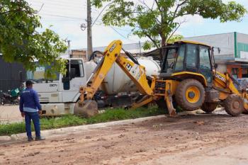 Ação com hidrojato reforça o combate aos alagamentos na avenida Rio de Janeiro
