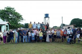 Associações de Alvorada recebem plantadeira e pulverizador com apoio do deputado Cirone Deiró