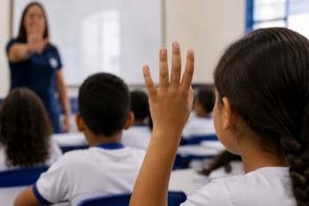 Estado amplia convênio educacional e destina mais R$ 39 mil para playgrounds escolares