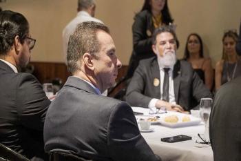 Dr. Luís do Hospital participa de reunião nacional de presidentes das Comissões de Saúde em Belo Horizonte