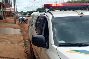 Homem é esfaqueado após discussão por causa de música em festa