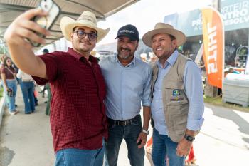 Hildon Chaves destaca agroindústria do café e reforça diálogo com produtores durante visita à Rondônia Rural Show