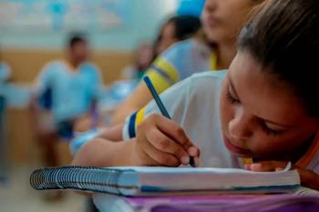Rondônia supera meta nacional dois anos antes do previsto e se consolida como referência em alfabetização no Brasil