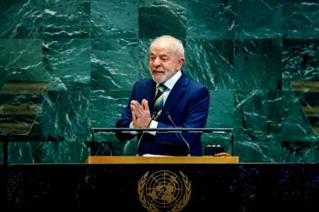 Lula lidera comitiva à Europa para encontros políticos e comerciais