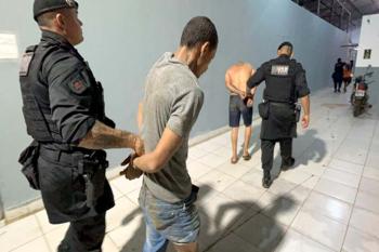 PM prende três criminosos após roubo de motoboy na zona Leste 