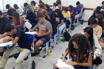 Pré-Enem Municipal inicia aulas e amplia oportunidades de acesso ao ensino superior