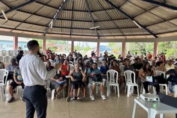 Mais de 190 moradores participam do início da regularização fundiária no núcleo Tomé de Souza